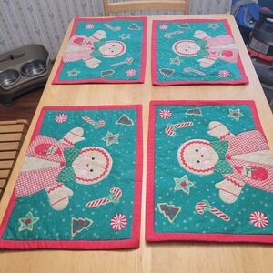 Set Of 4 Christmas Placemats Gingerbread Man Cookie Quilt Patch Sewed‎